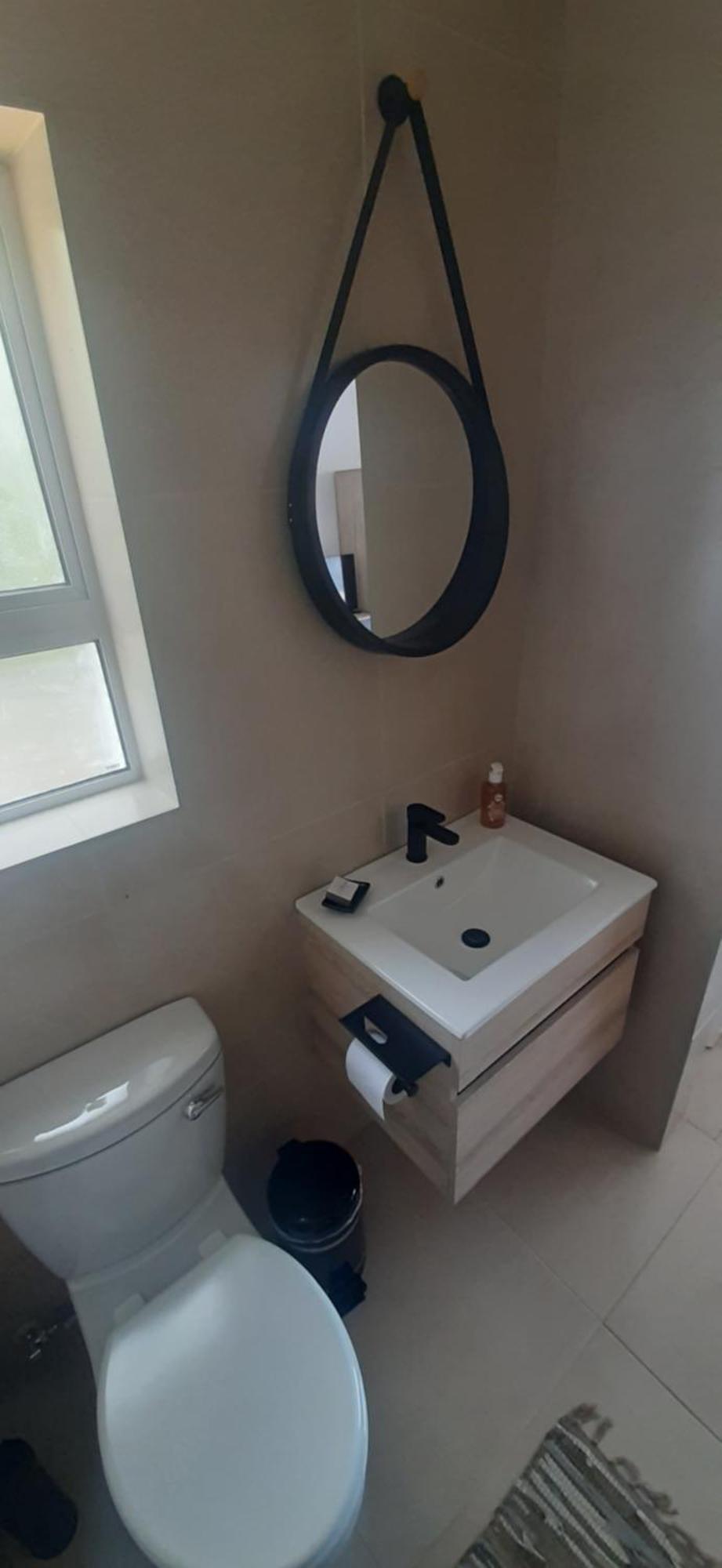 Beachview Guest Suites Port Elizabeth Ngoại thất bức ảnh
